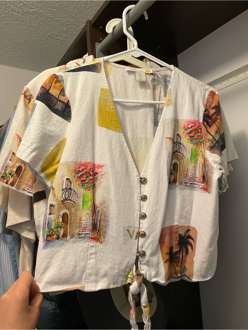C&C California White Linen-Blend Top with Painted Multi-Color Detail